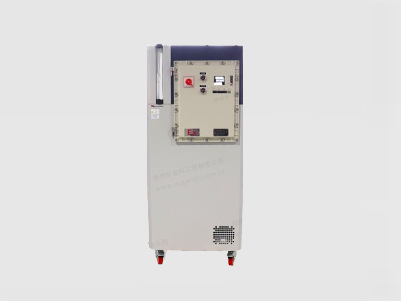 防爆高温循环器